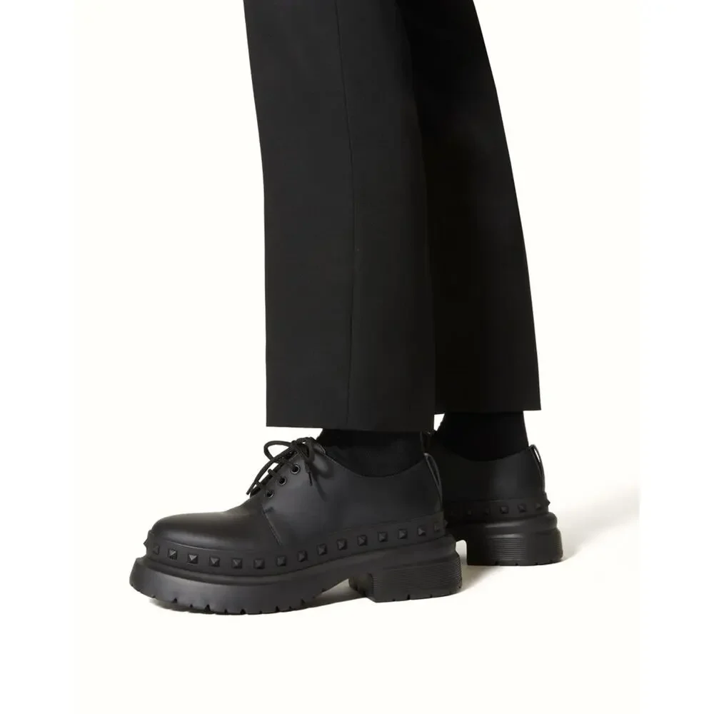 NIB Valentino Garavani Black M-Way Rockstud leather Derby shoes 42